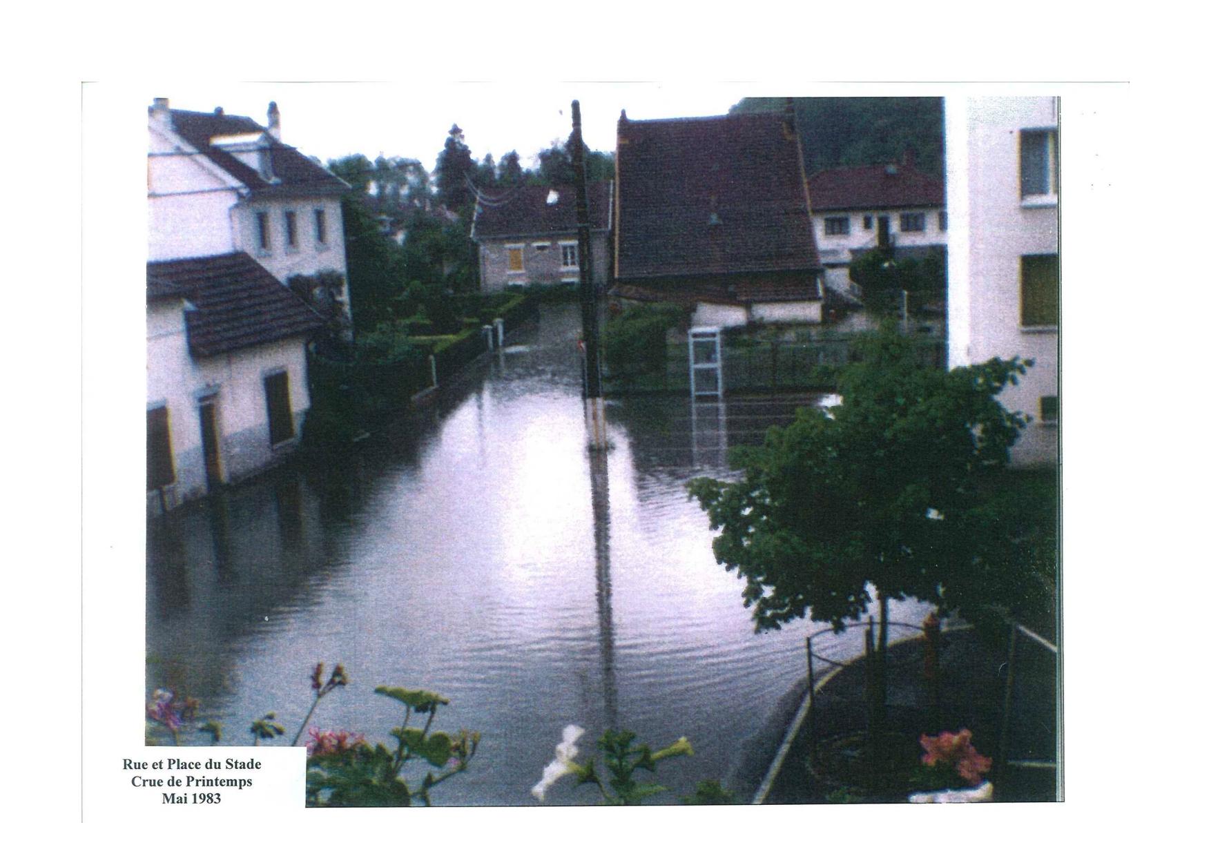 Photos des inondations de mai 1983 – Sainte-Suzanne