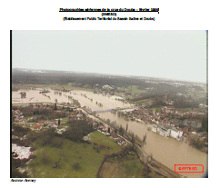 Photographies aériennes de la crue du Doubs – février 1999