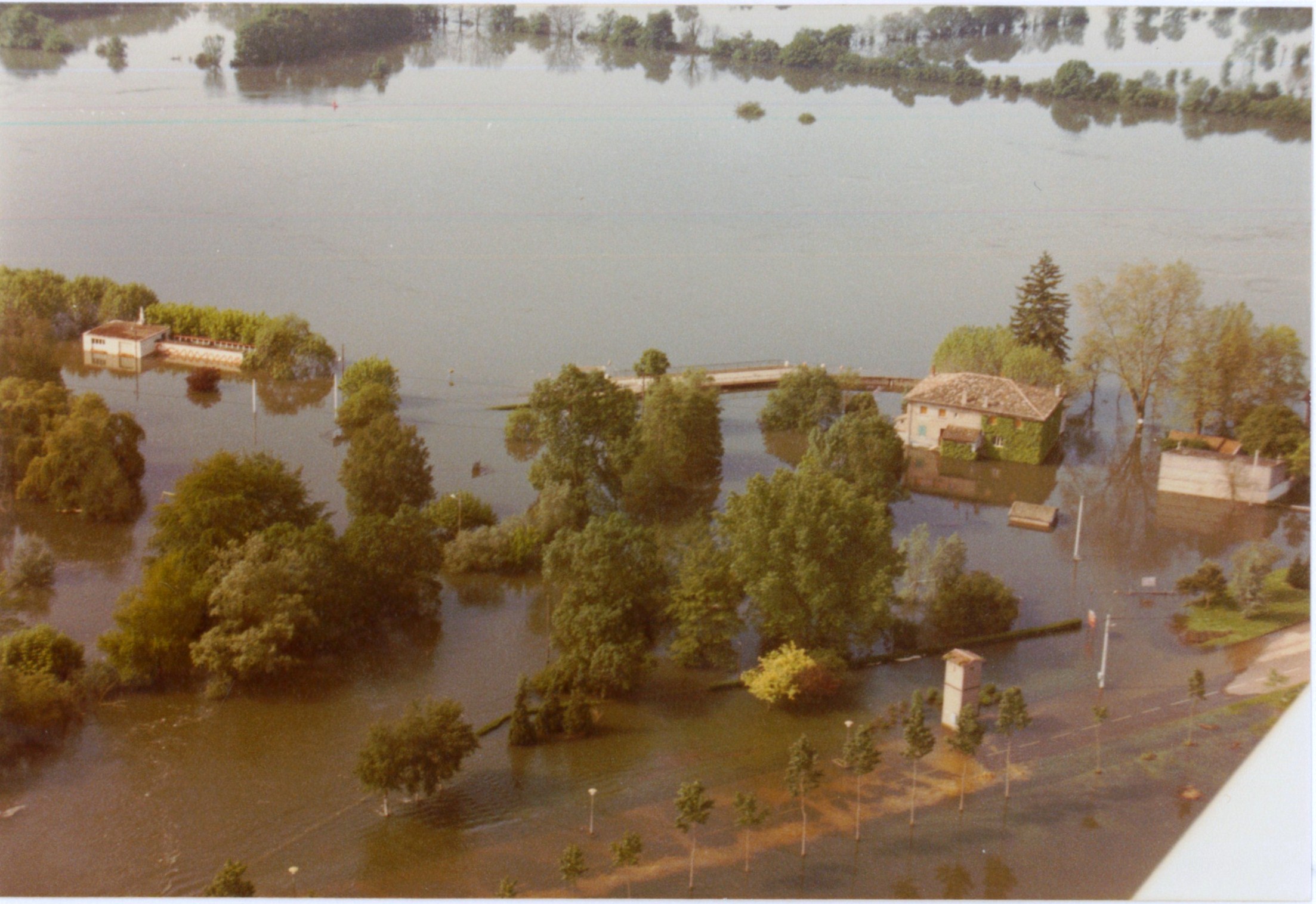 Crue de la Saône en 1983 à Thoissey