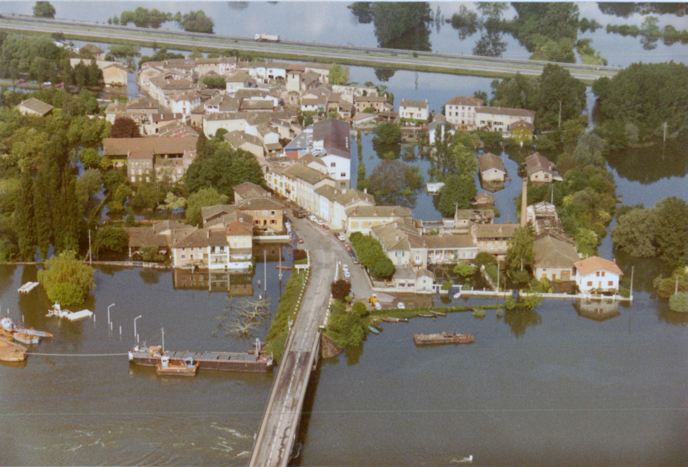 Crue de la Saône en 1983 à St Symphorien-d’Ancelles