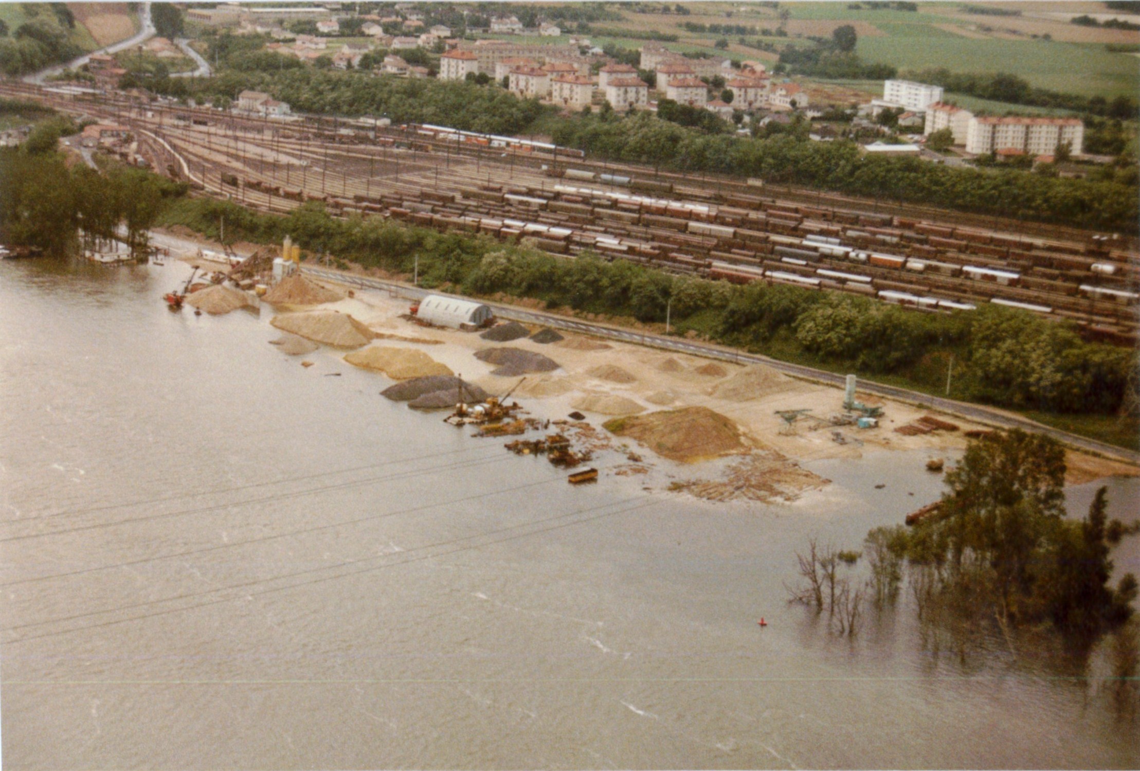 Crue de la Saône en 1983 à St Germain-au-Mont-d’Or