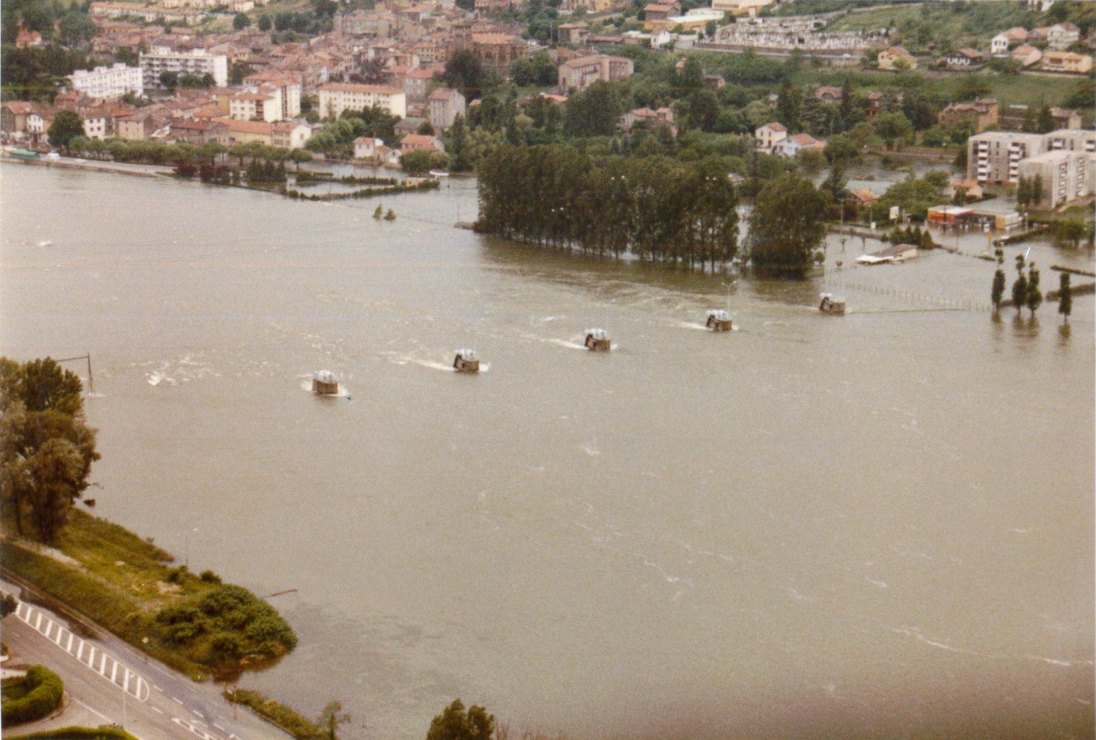 Crue de la Saône en 1983 à Rochetaillée-sur-Saône