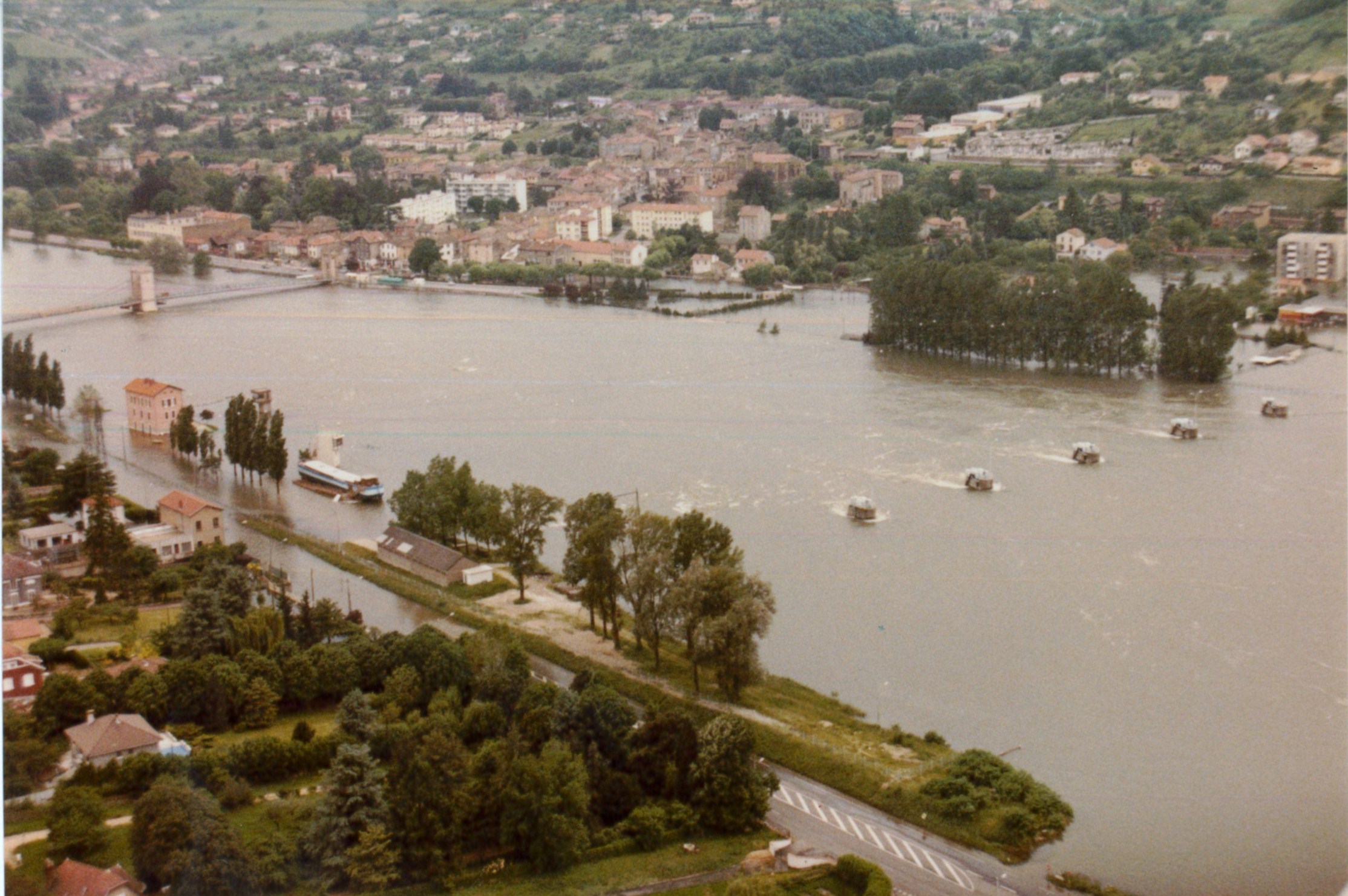 Crue de la Saône en 1983 à Rochetaillée-sur-Saône