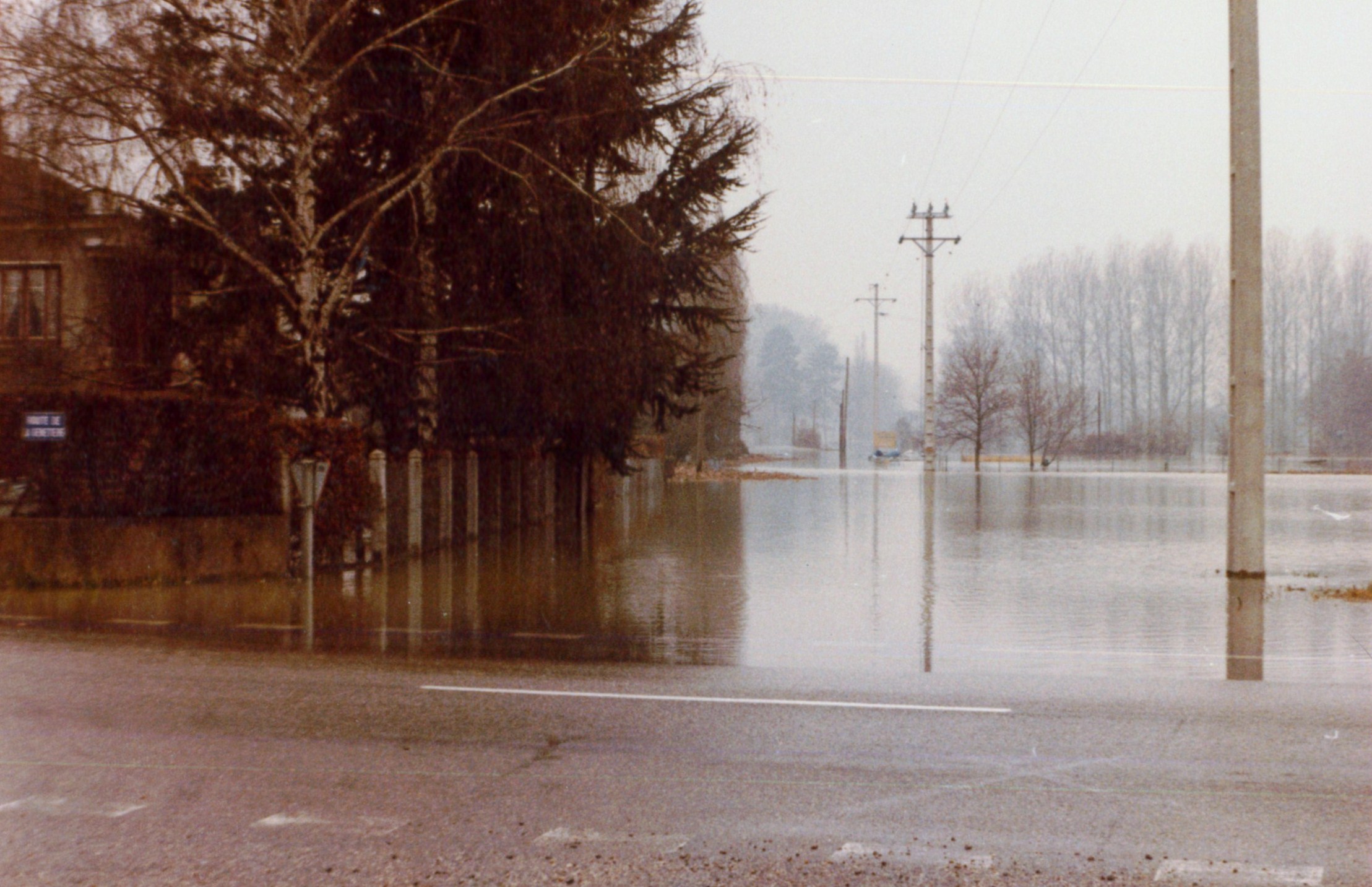 Crue de la Saône en 1981 à Massieux