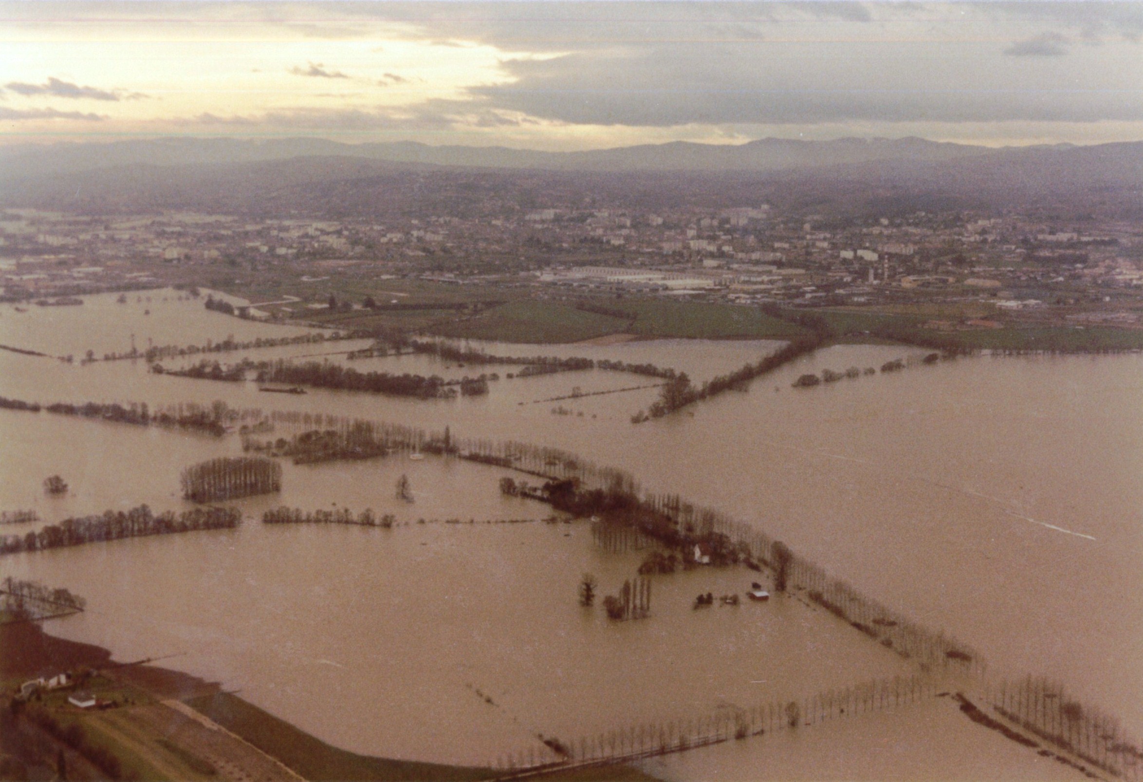 Crue de la Saône en 1981 à Fareins