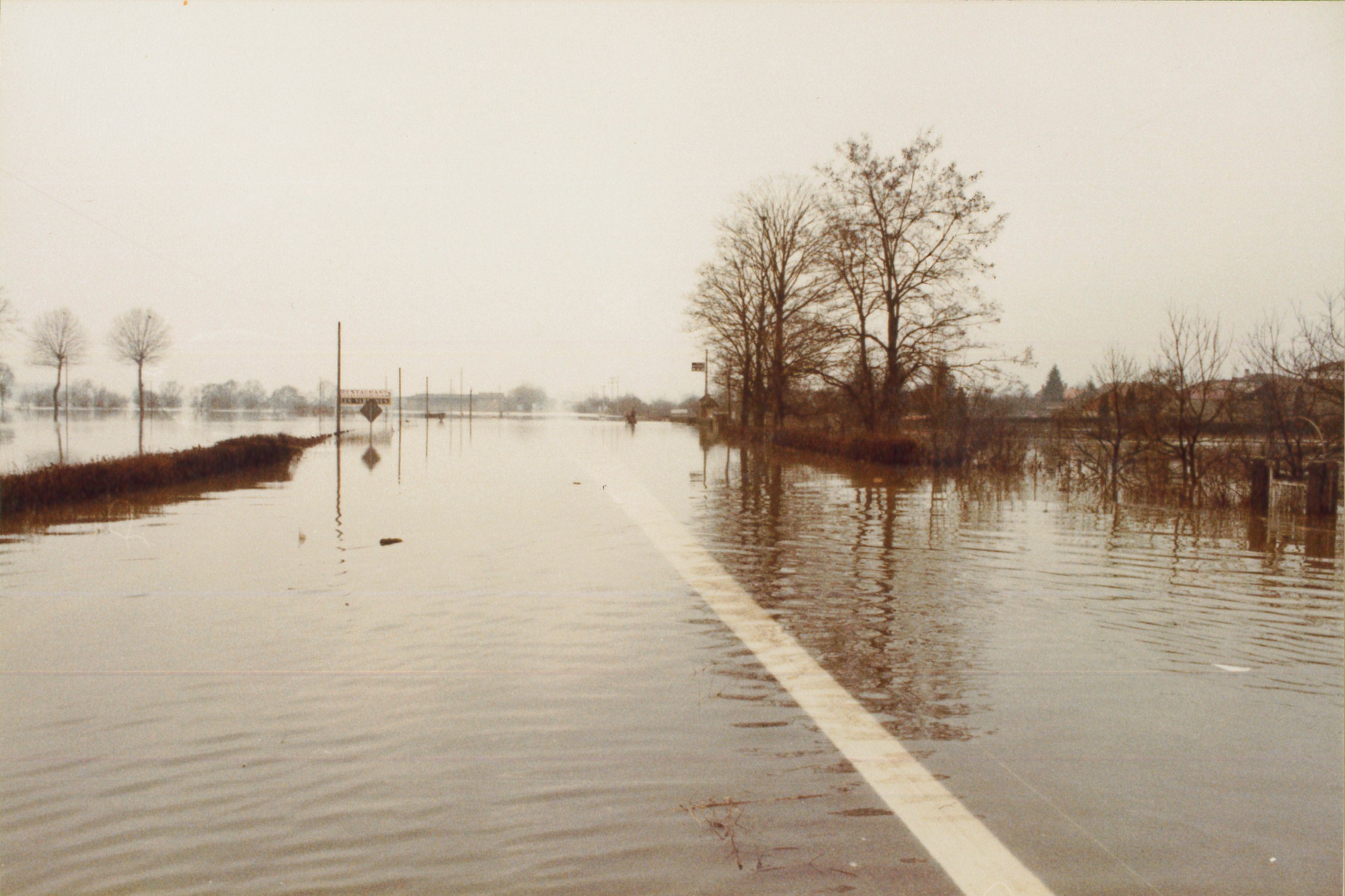 Crue de la Saône en 1981 à Fleurville