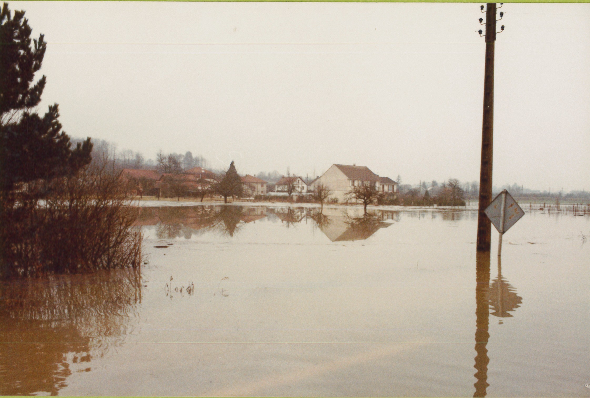 Crue de la Saône en 1981 à Fleurville