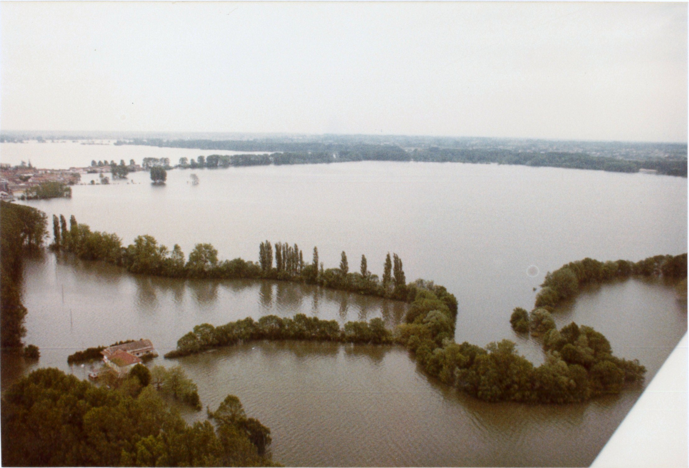 Crue de la Saône en 1983 à Grièges