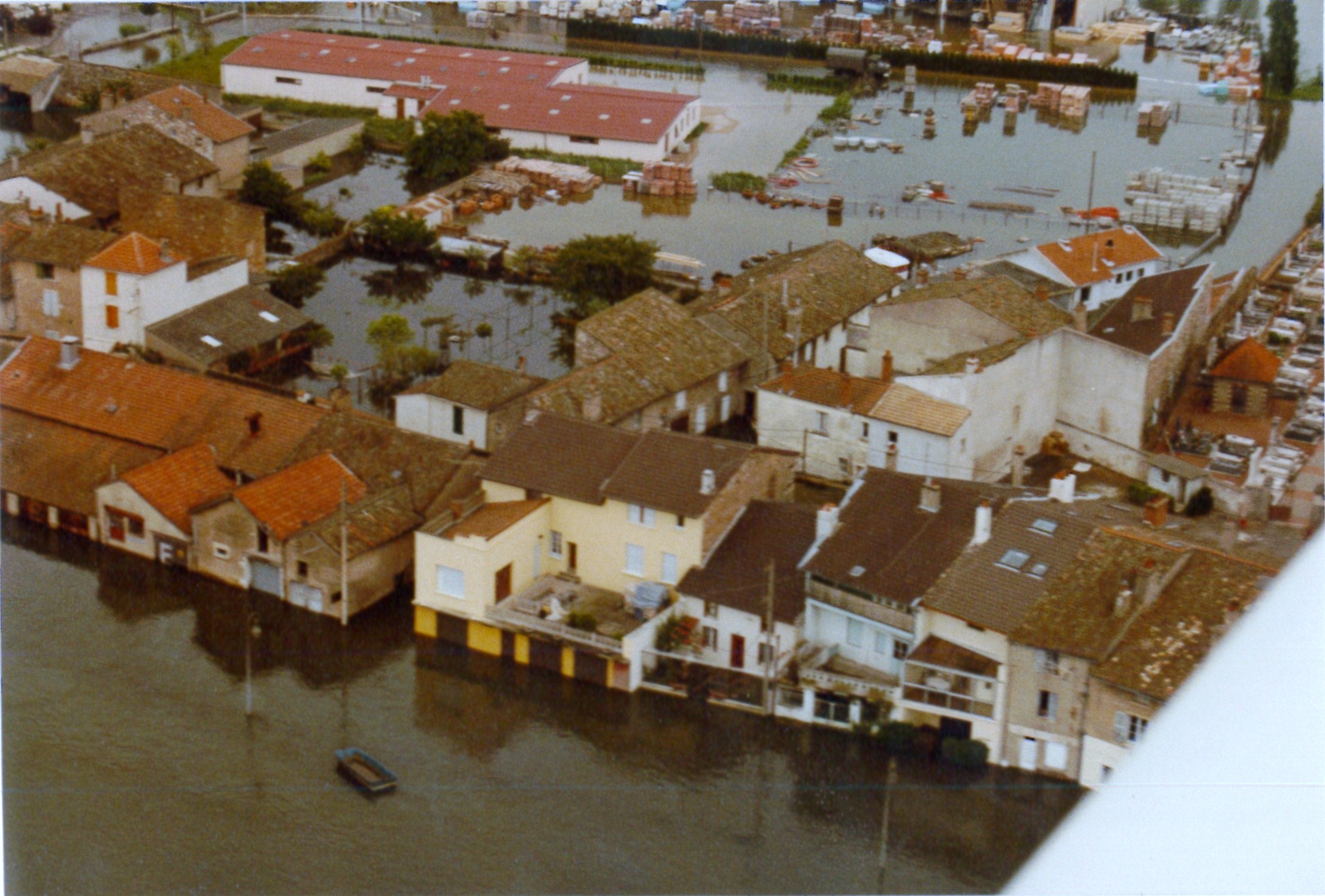 Crue de la Saône en 1983 à St Laurent-sur-Saône