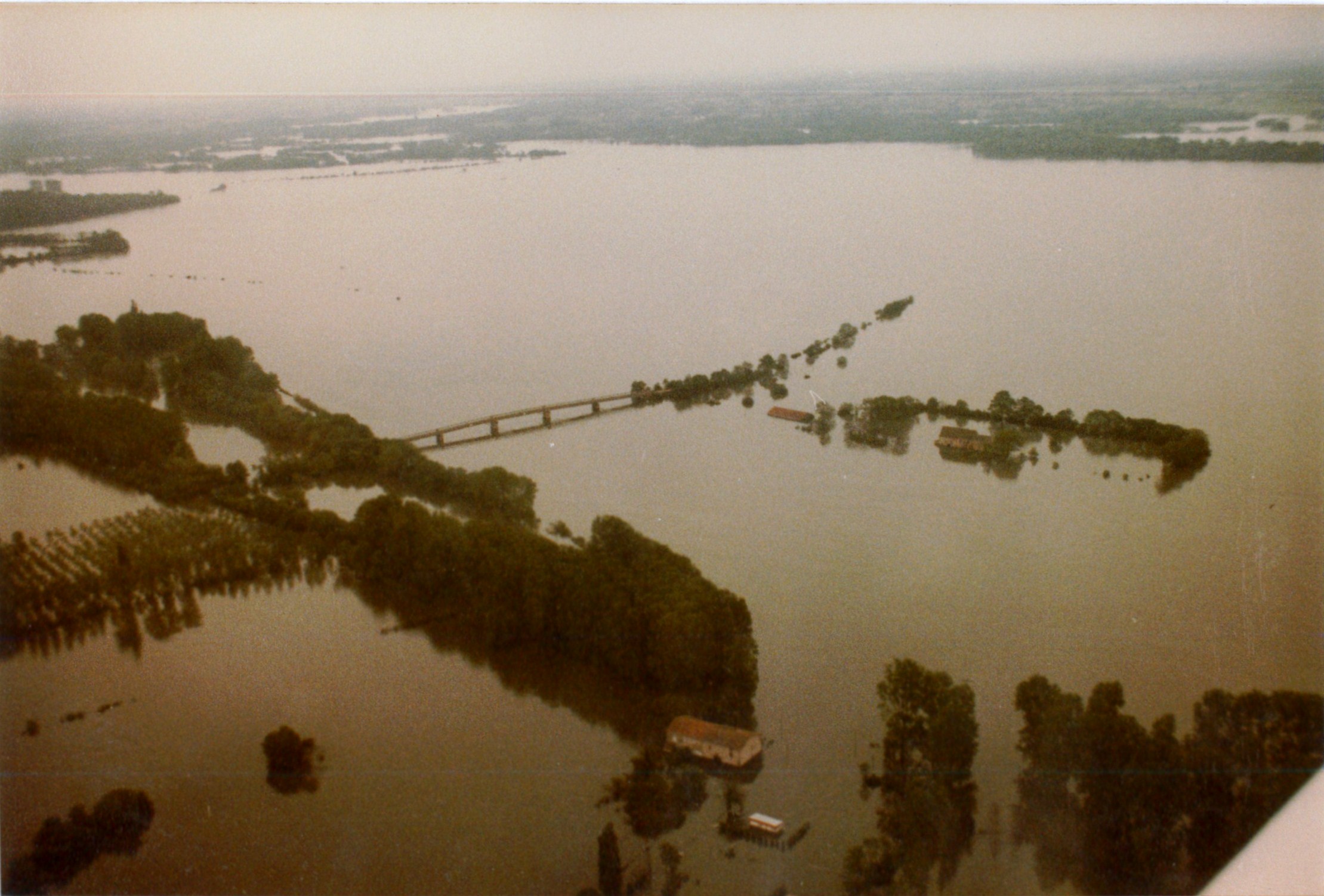 Crue de la Saône en 1983 à Uchizy