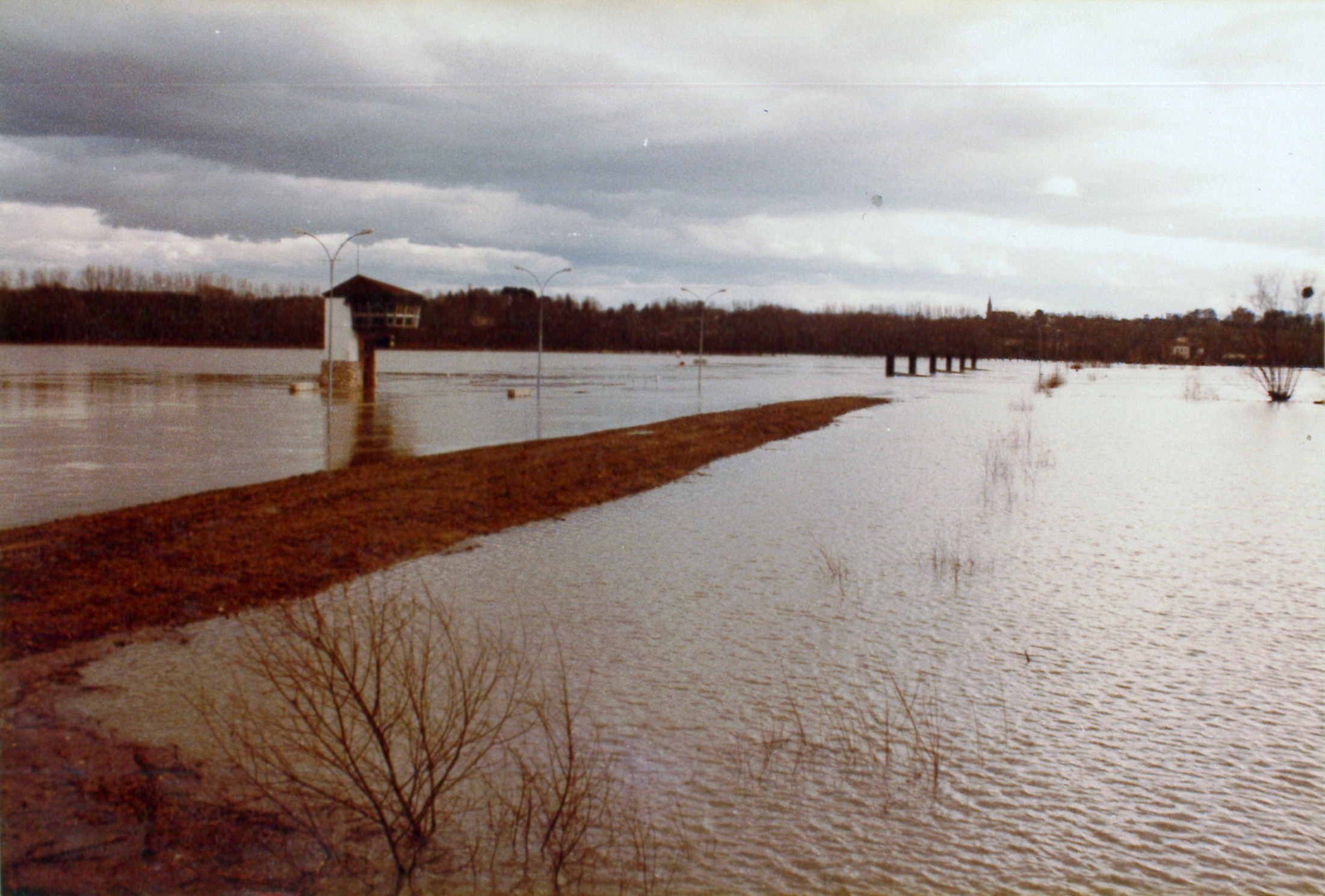 Crue de la Saône en 1982 à Dracé