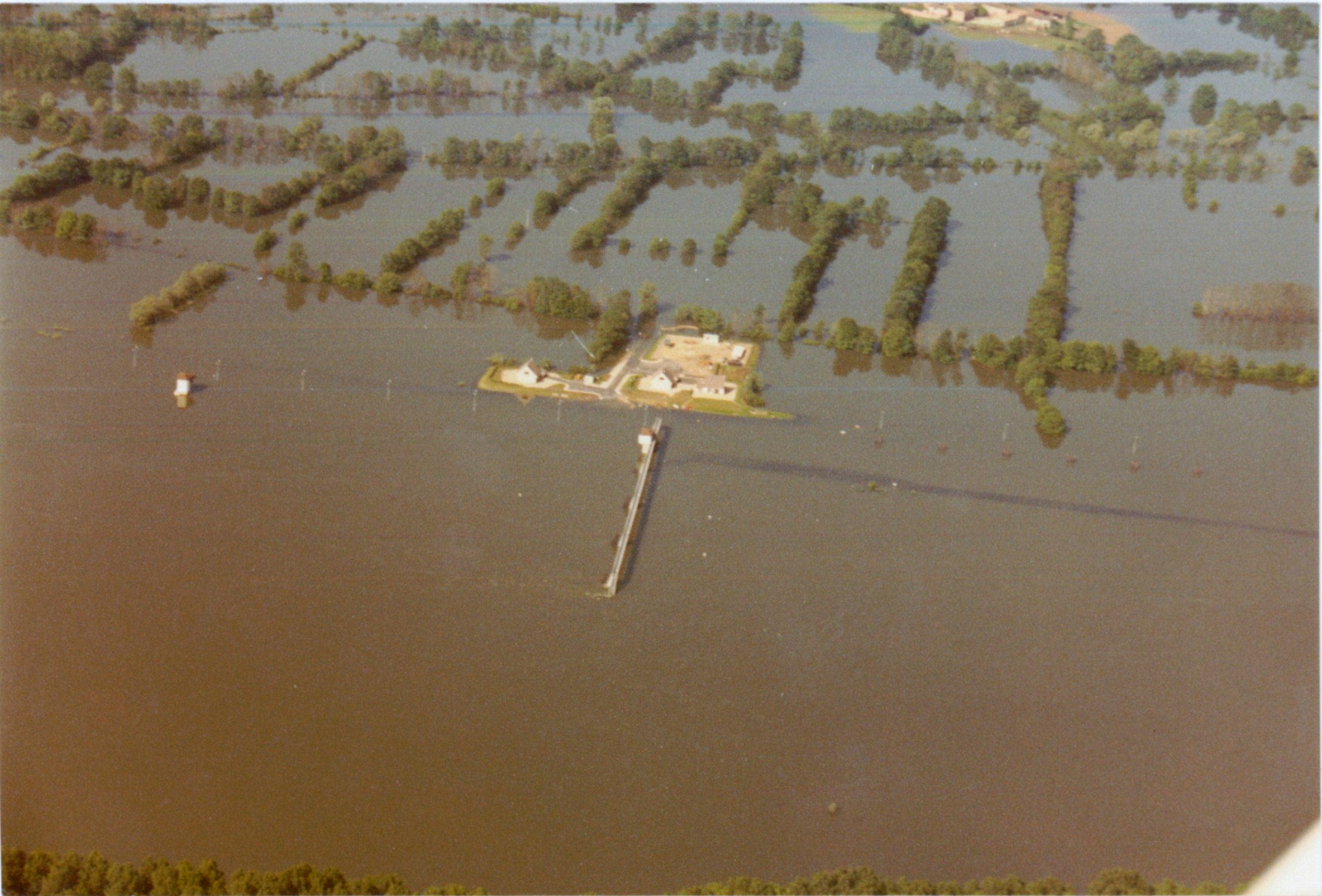 Crue de la Saône en 1983 à St Didier-sur-Chalaronne