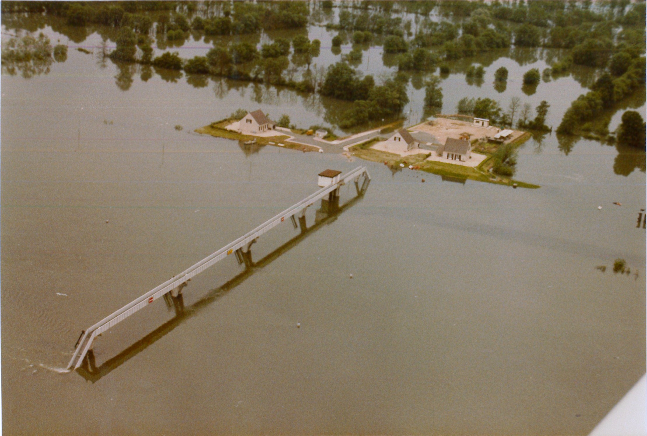 Crue de la Saône en 1983 à Dracé