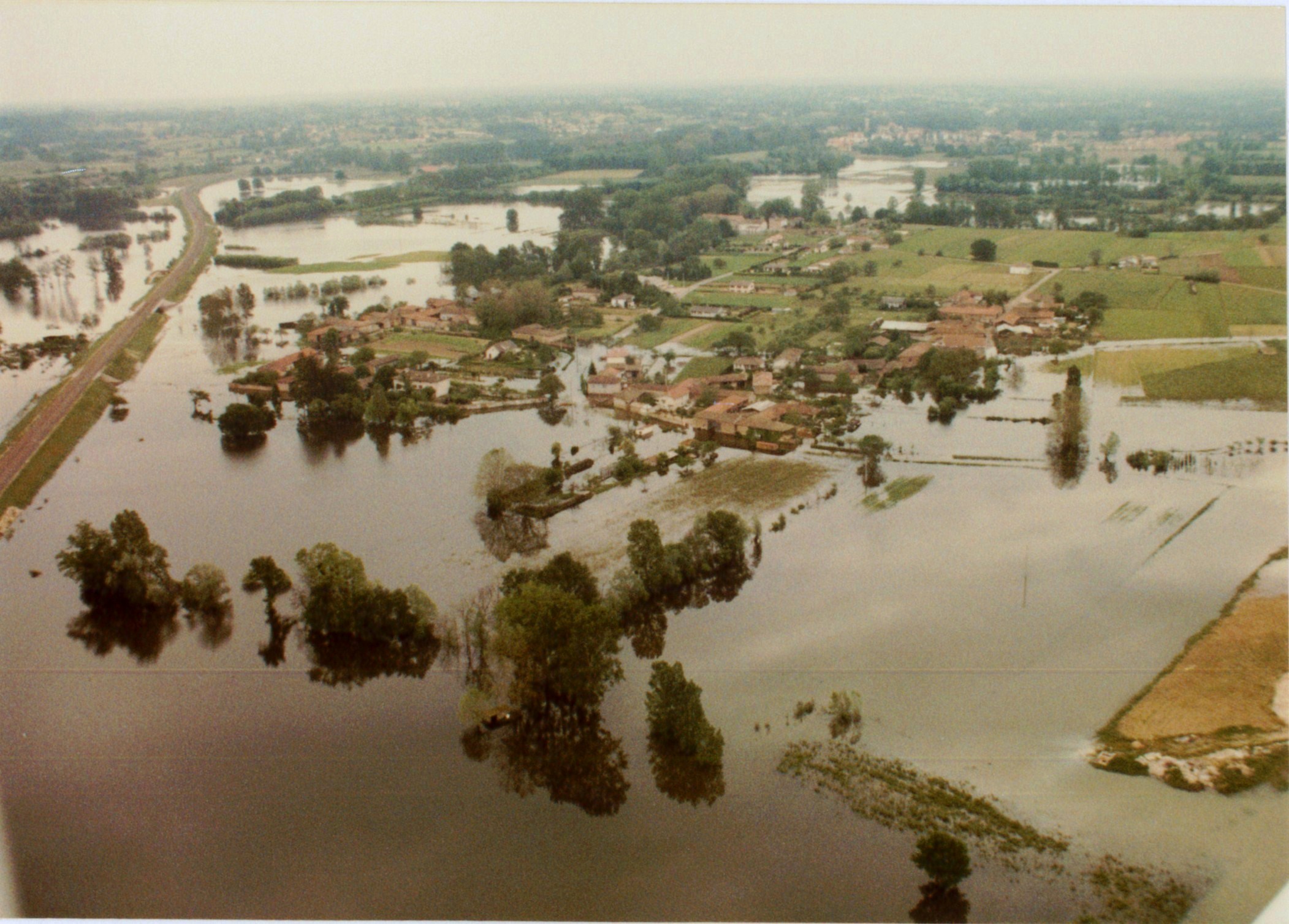 Crue de la Saône en 1983 à Grièges