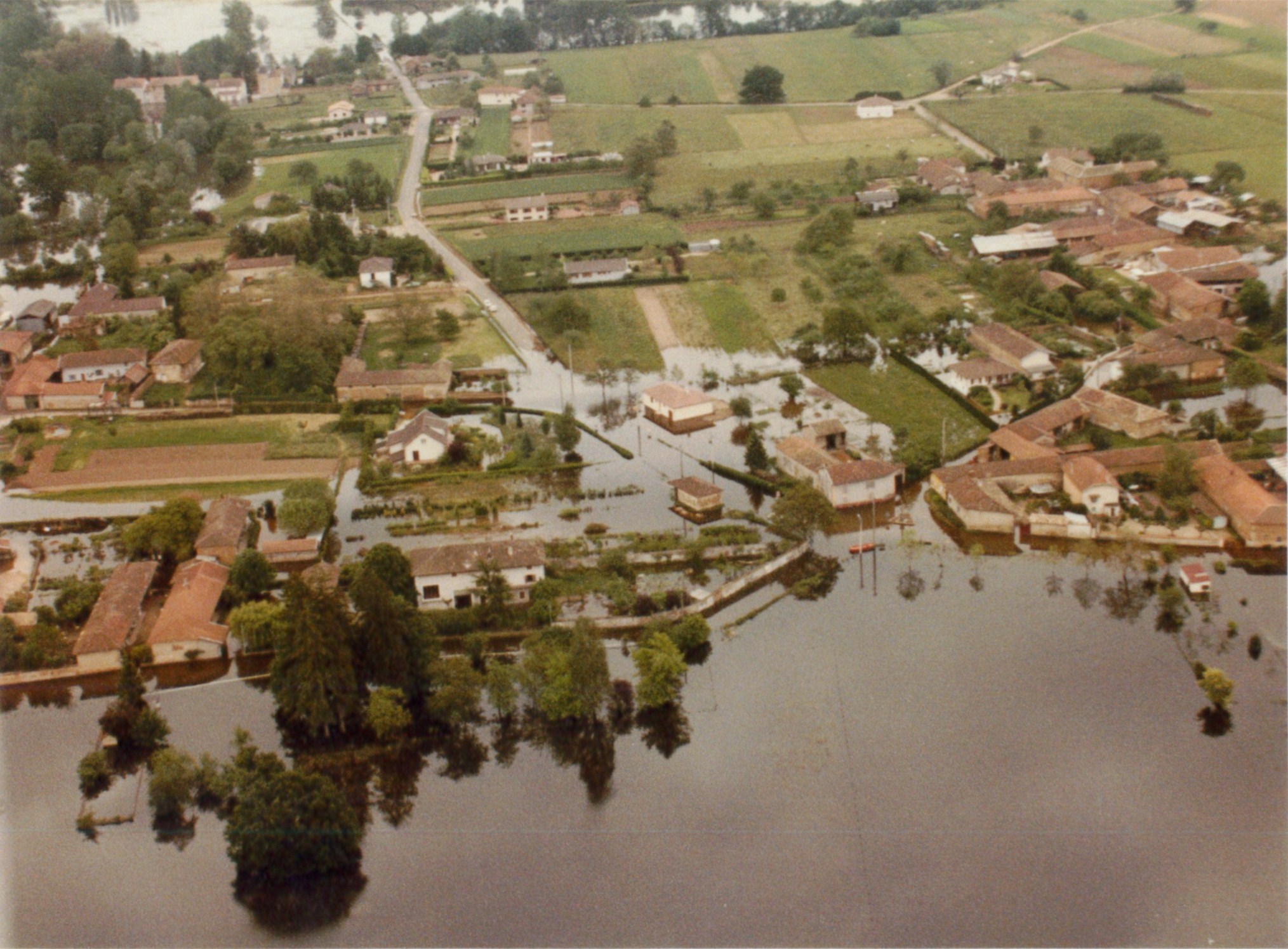 Crue de la Saône en 1983 à Grièges