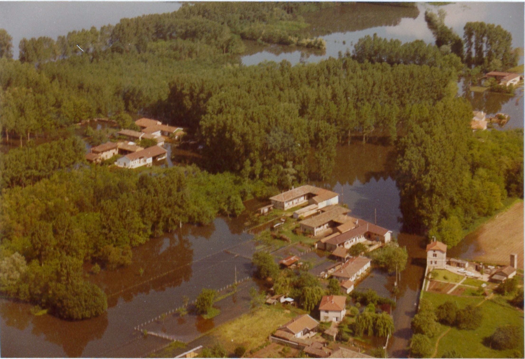 Crue de la Saône en 1983 à Cormoranche-sur-Saône