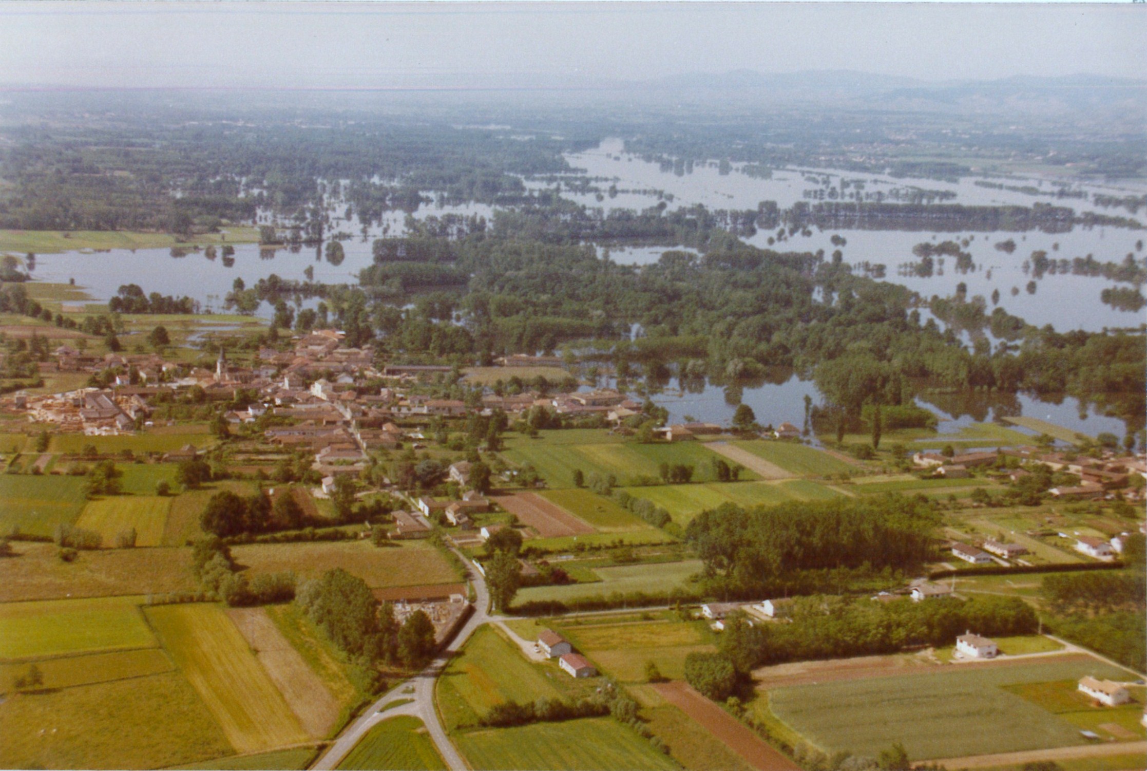 Crue de la Saône en 1983 à Cormoranche-sur-Saône