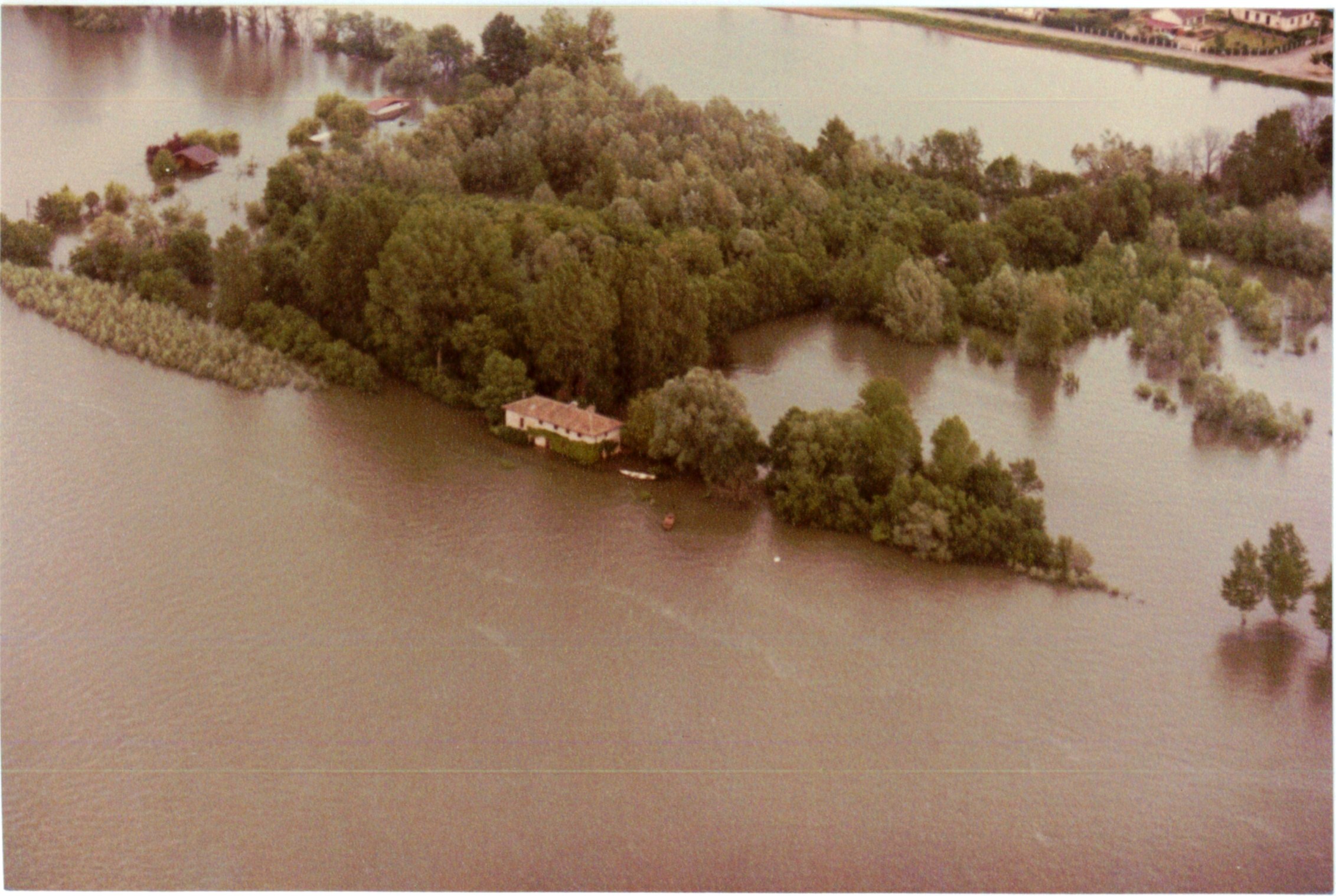 Crue de la Saône en 1983 à Fareins