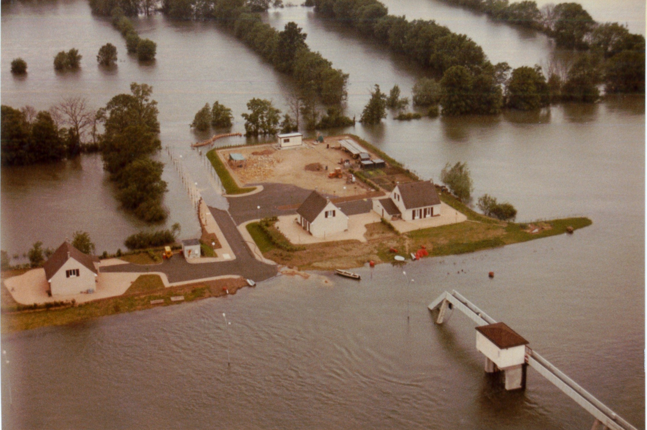 Crue de la Saône en 1983 à Dracé