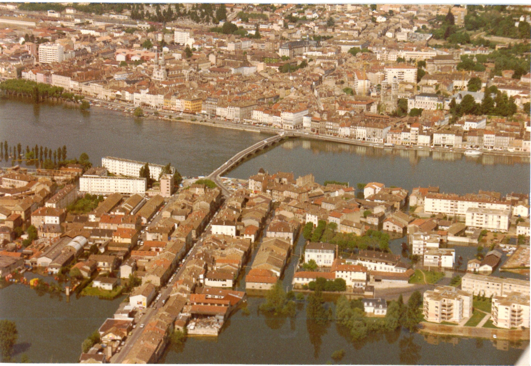 Crue de la Saône en 1983 à St Laurent-sur-Saône