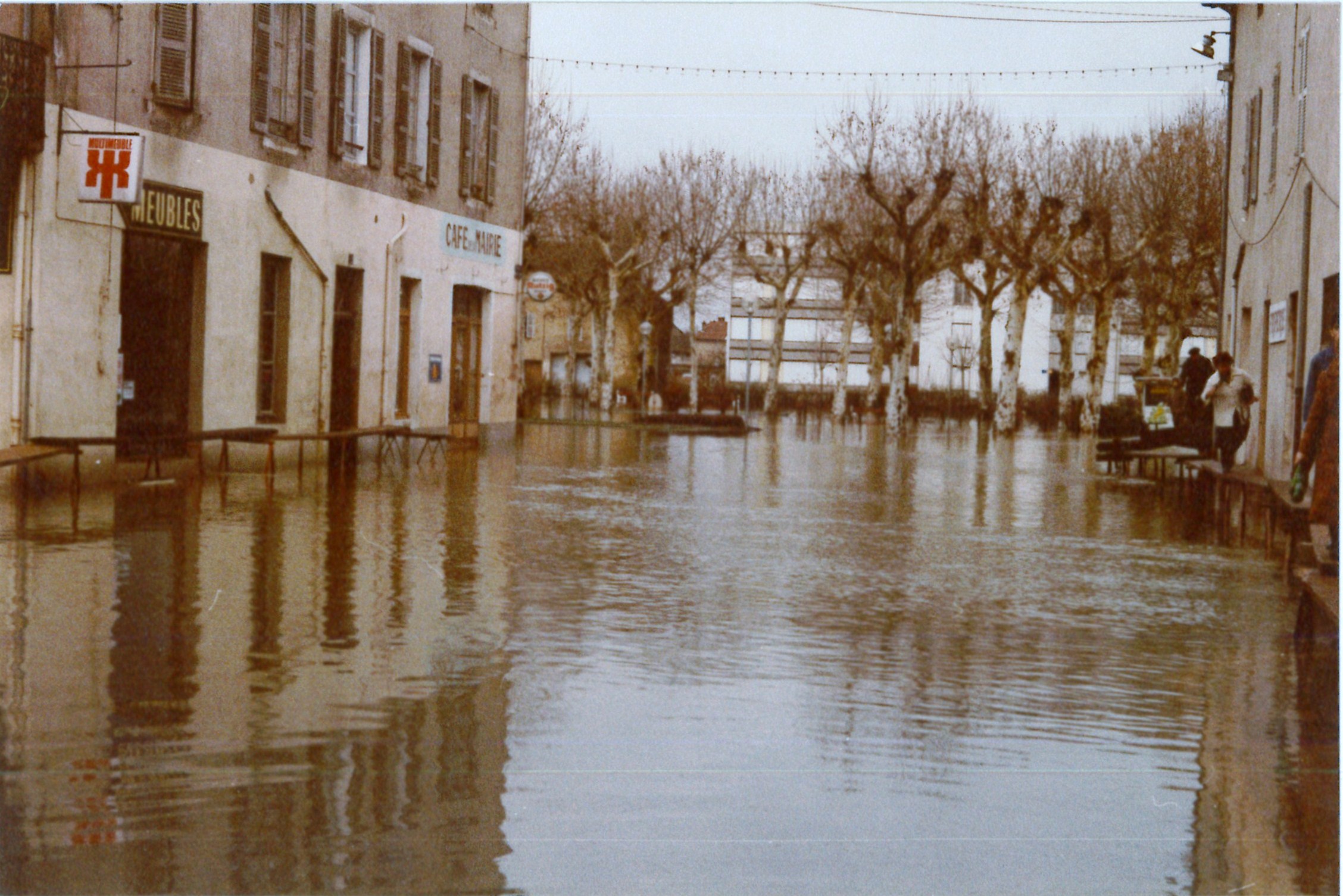 Crue de la Saône en 1981 à St Laurent-sur-Saône