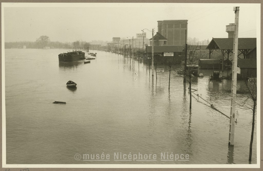 Crue de la Saône en 1955 à Chalon-sur-Saône