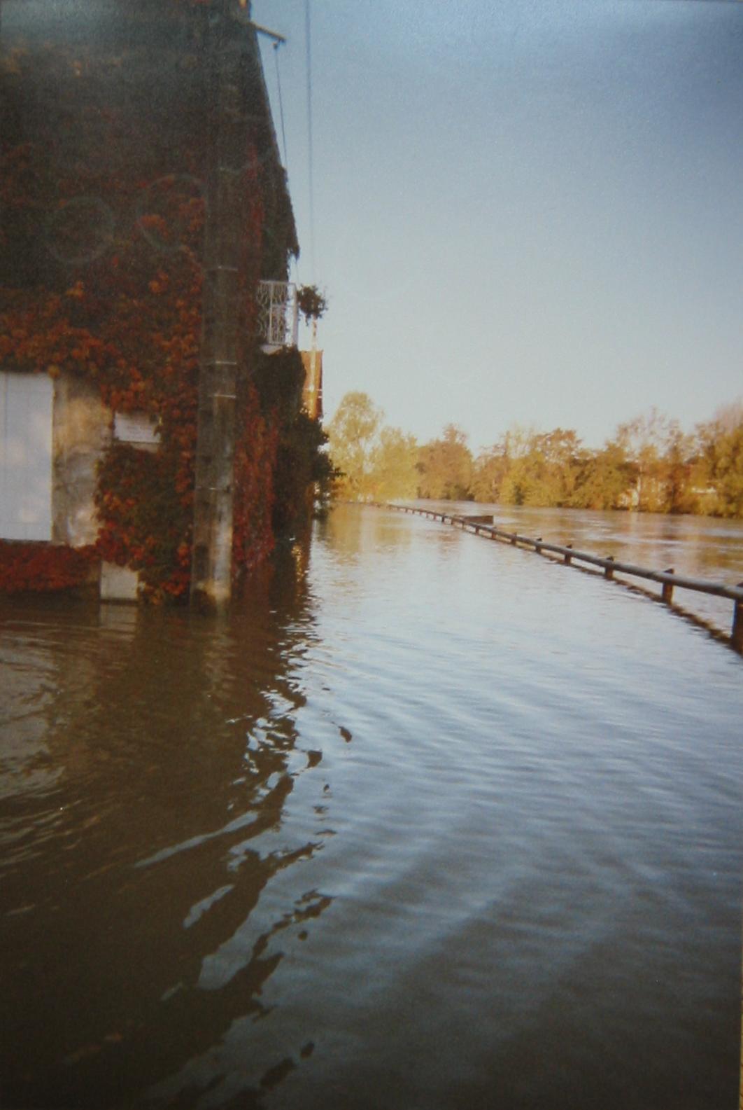 Crue de la Seille en octobre 1999 à Louhans