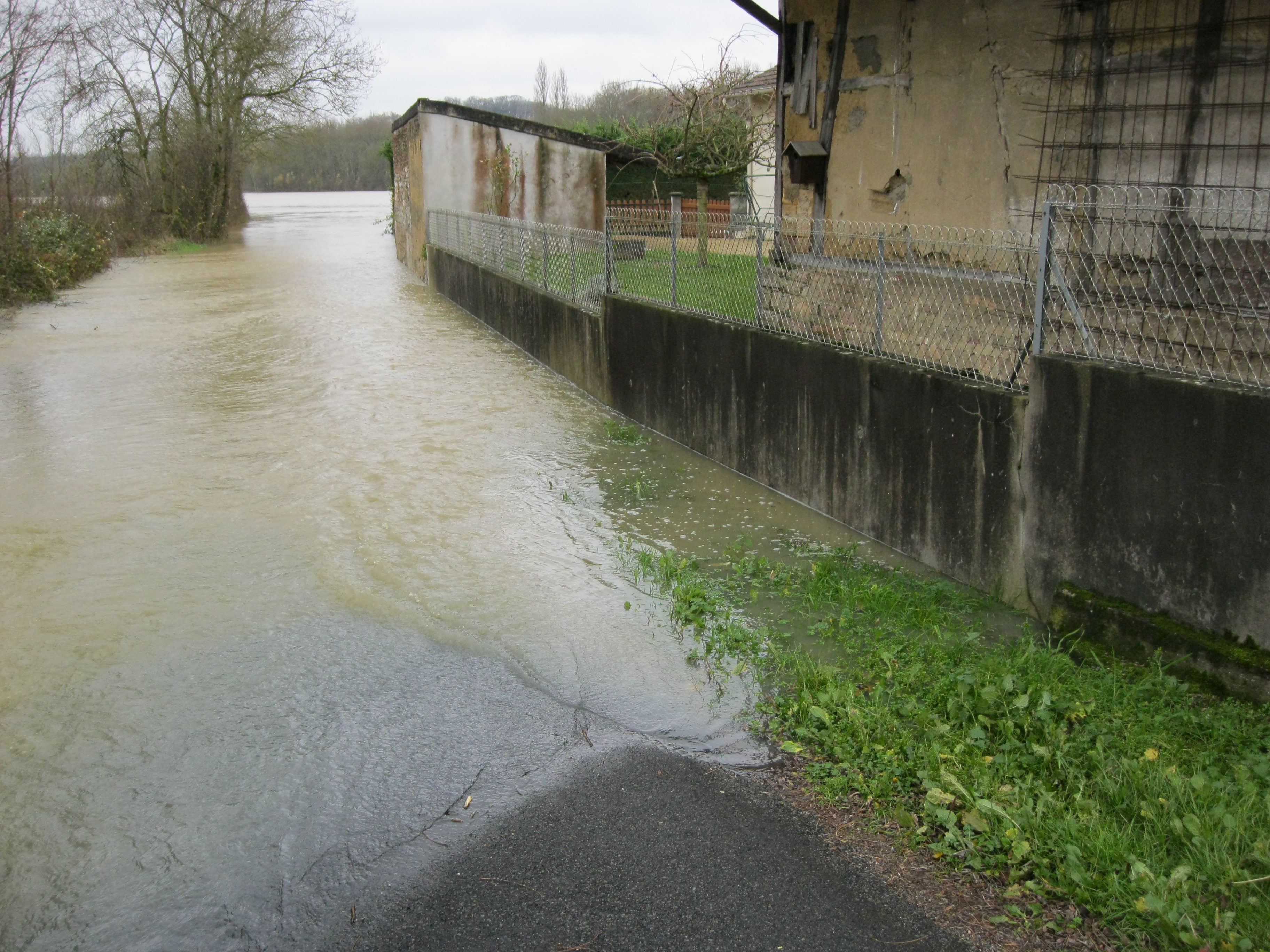 Crue de la Seille en 2012 à Brienne