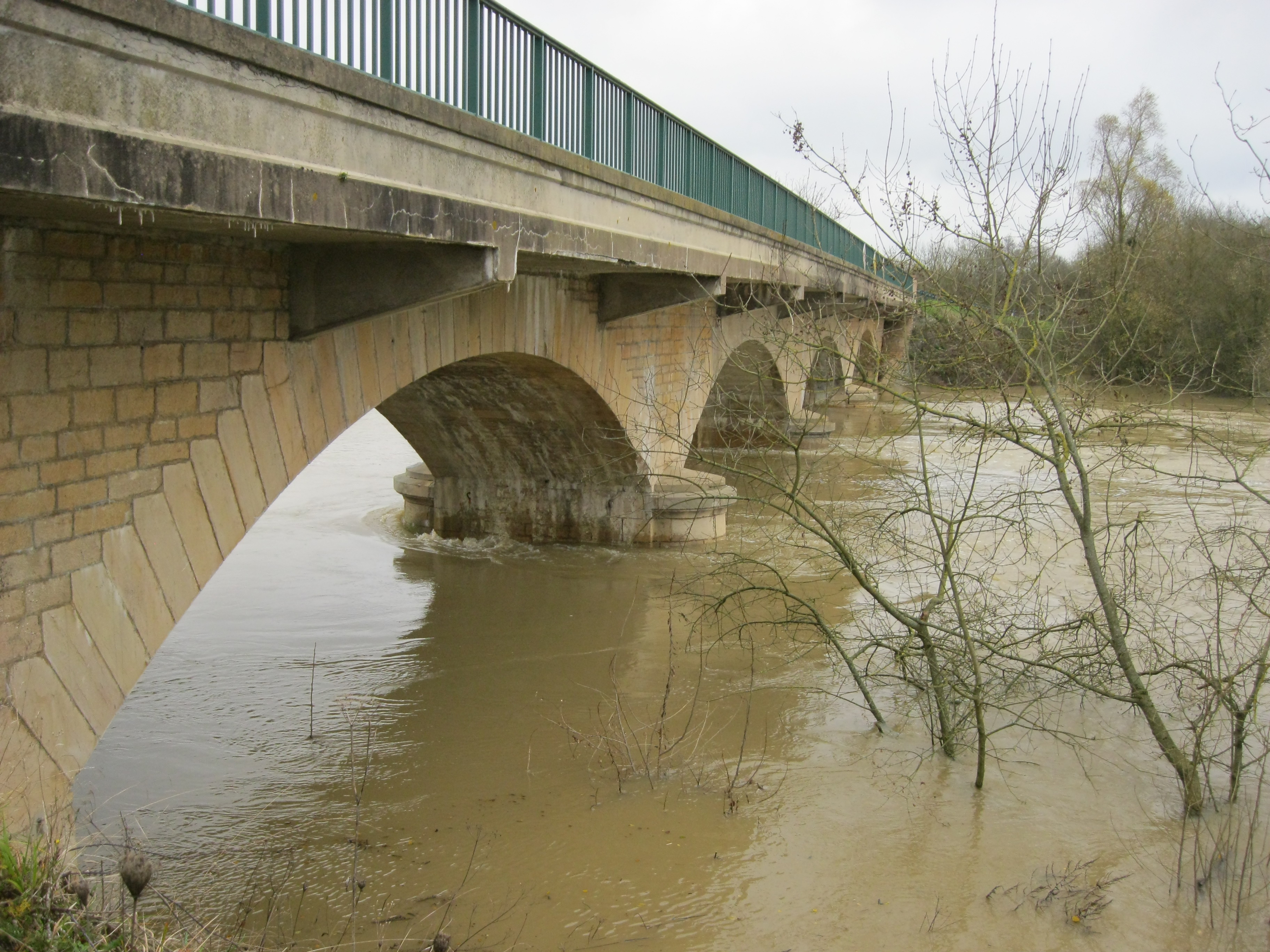 Crue de la Seille en 2012 à Ratenelle