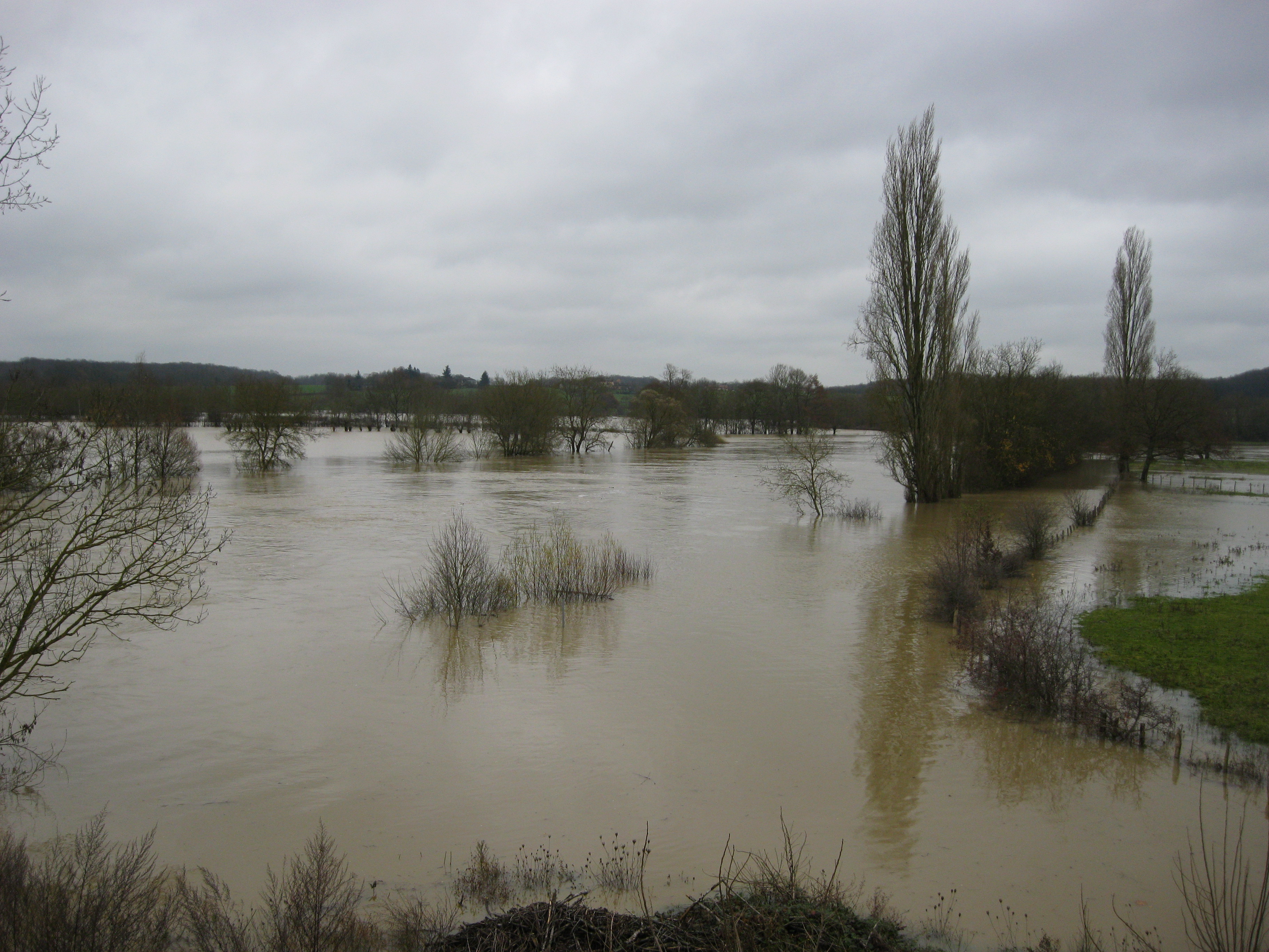 Crue de la Seille en 2012 à Ratenelle