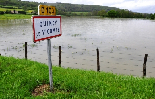 Crue de l'Armançon, en mai 2015, à Quincy le Vicomte, en Côte d'Or