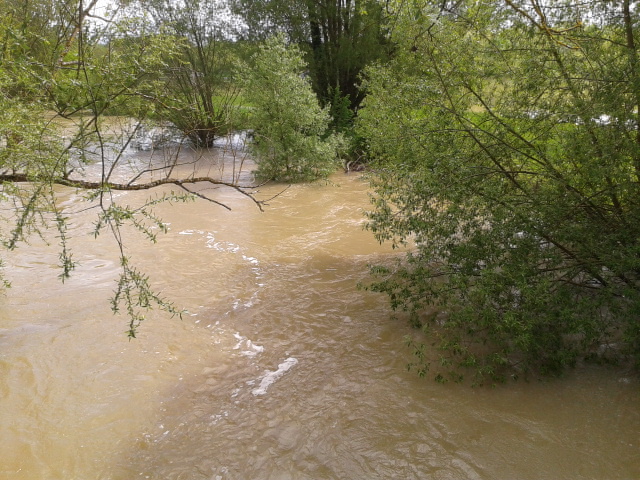 Crue du Serein, en mai 2013, à Beaumont, pont sur la RD 5, dans l'Yonne