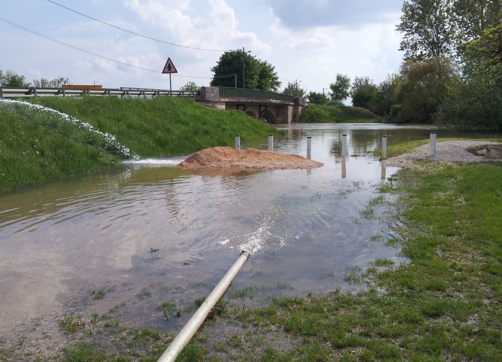 Photo de la crue de la Tille à Champdôtre le 6 mai 2013