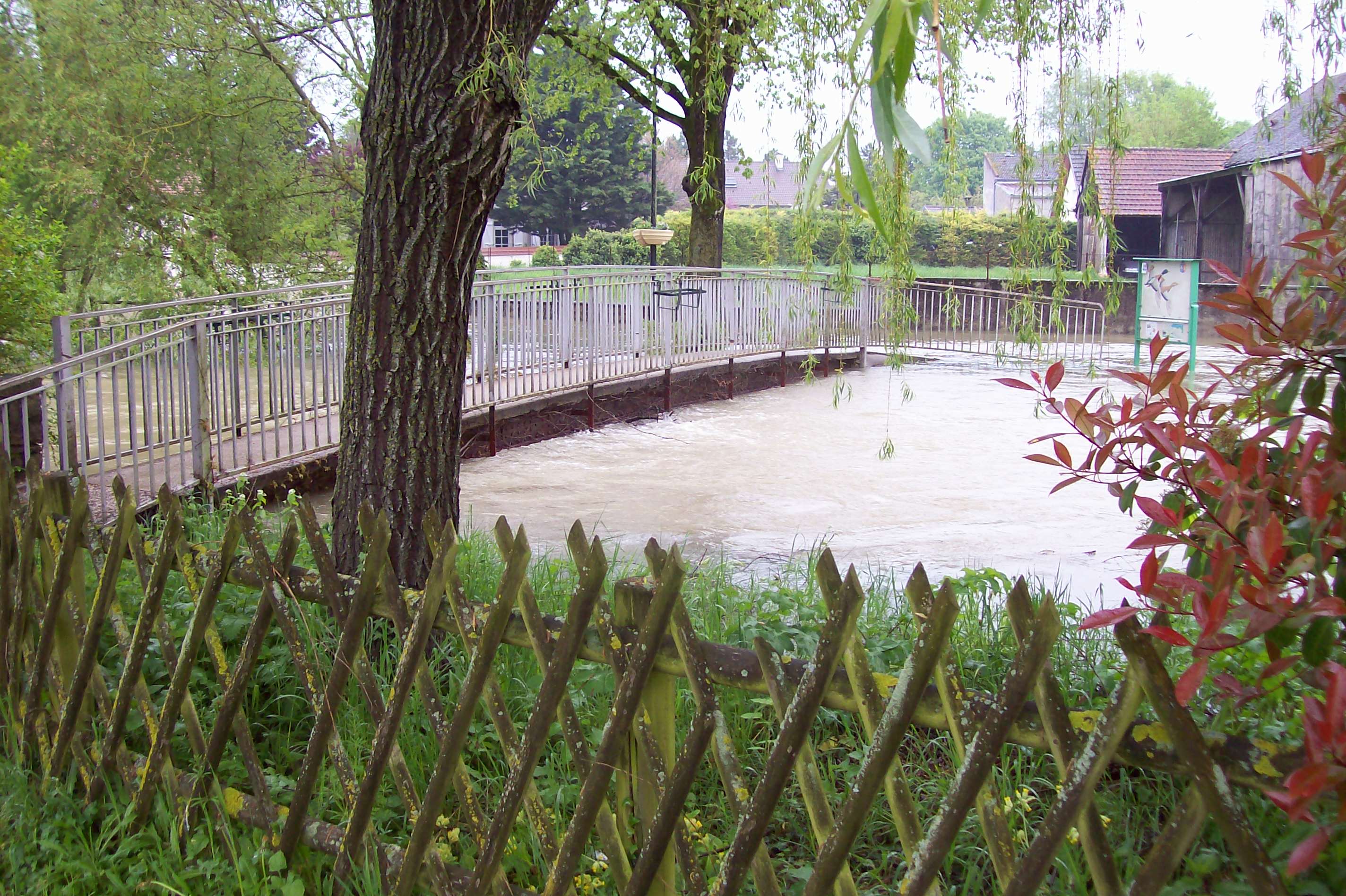 Crue de la Norges, en ami 2013, à Magny sur Tille en Côte d'Or