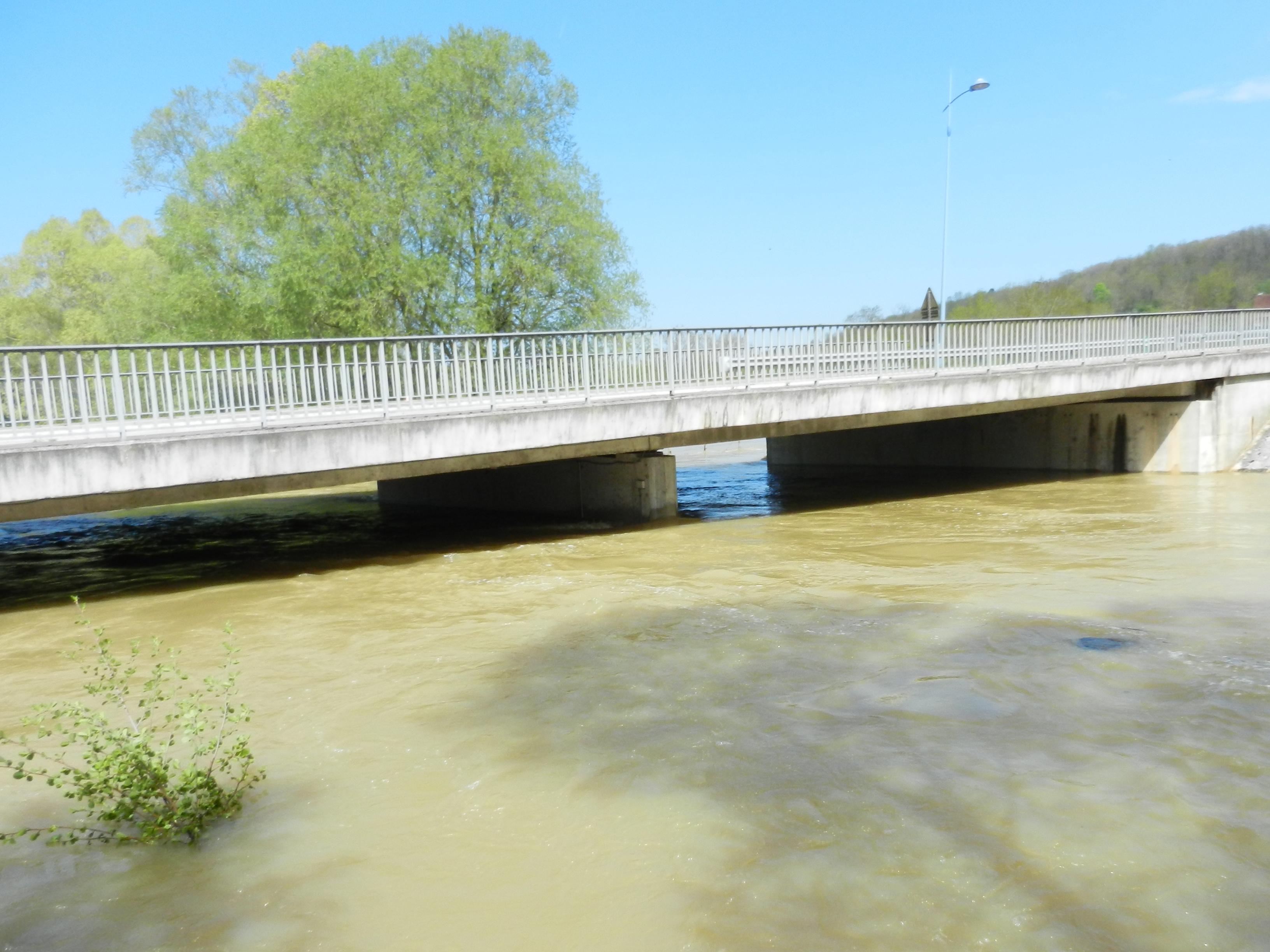 Crue de la Brenne, en mai 2013, à Montbard en Côte d'Or