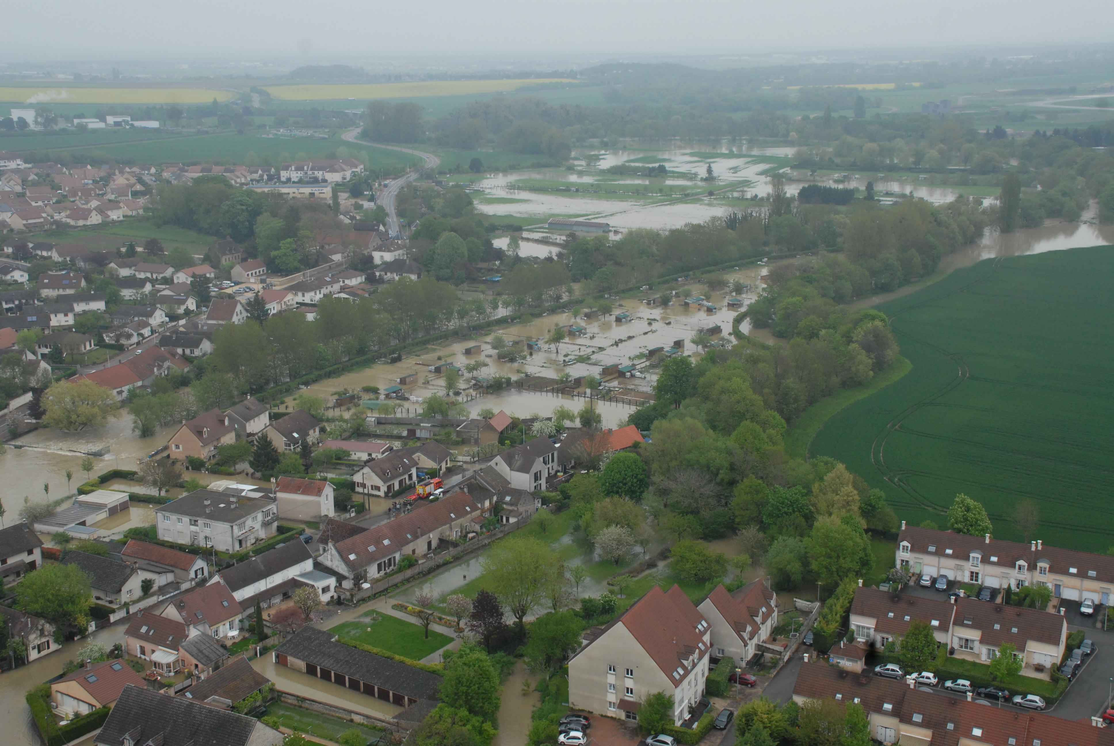 Crue de l'Ouche, en mai 2013, à Longvic en Côte d'Or