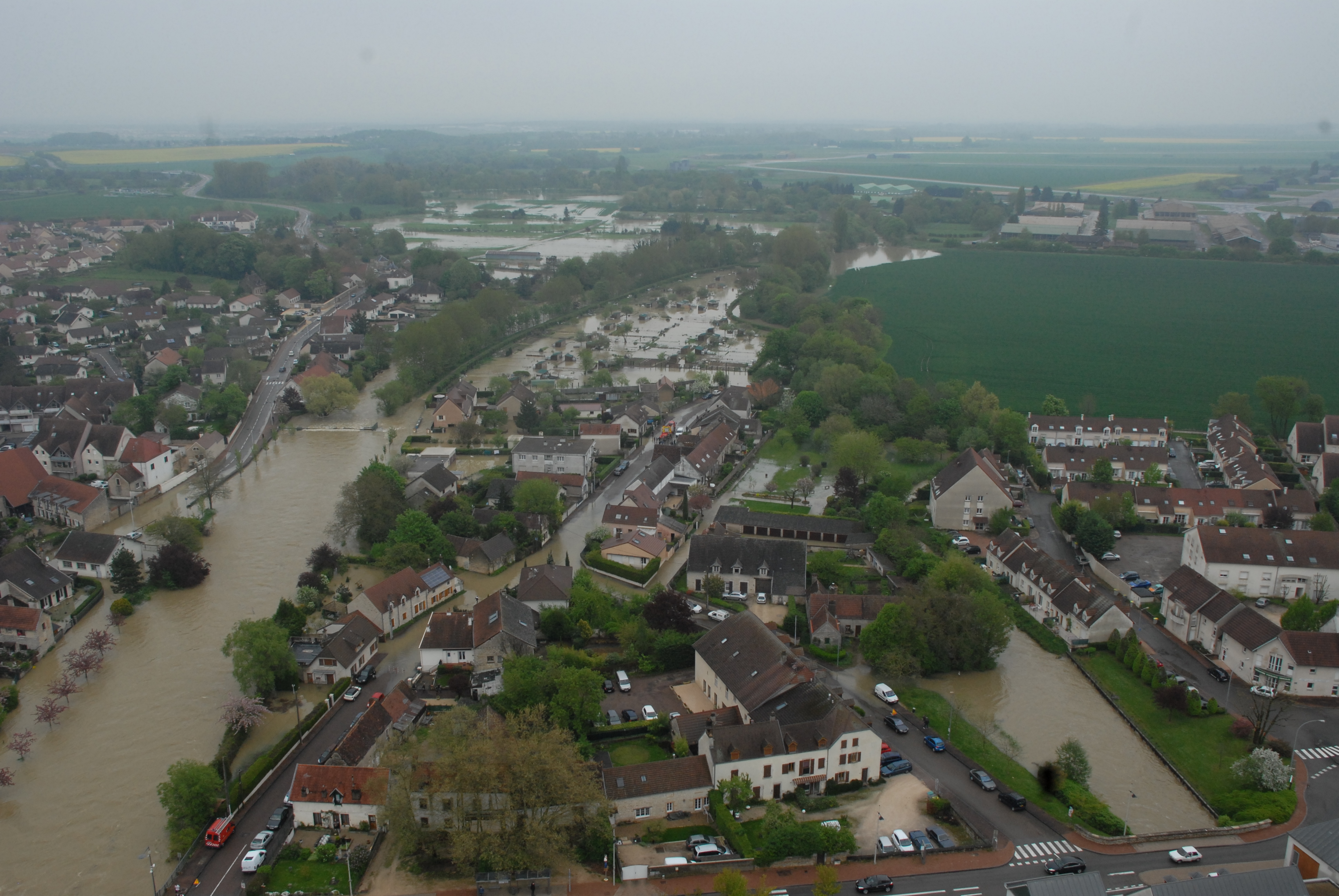 Crue de l'Ouche, en mai 2013, à Longvic en Côte d'Or