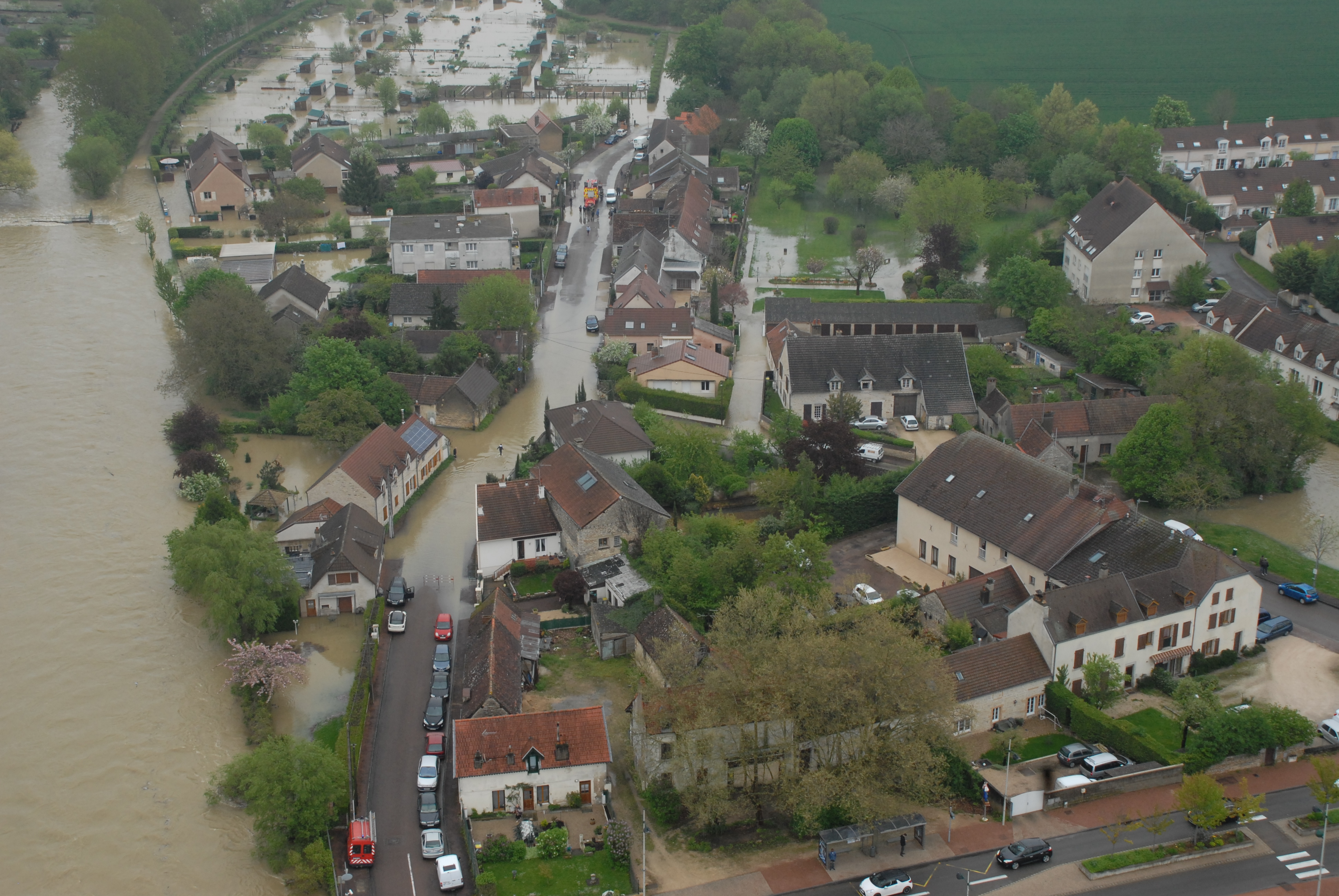 Crue de l'Ouche, en mai 2013, à Longvic en Côte d'Or