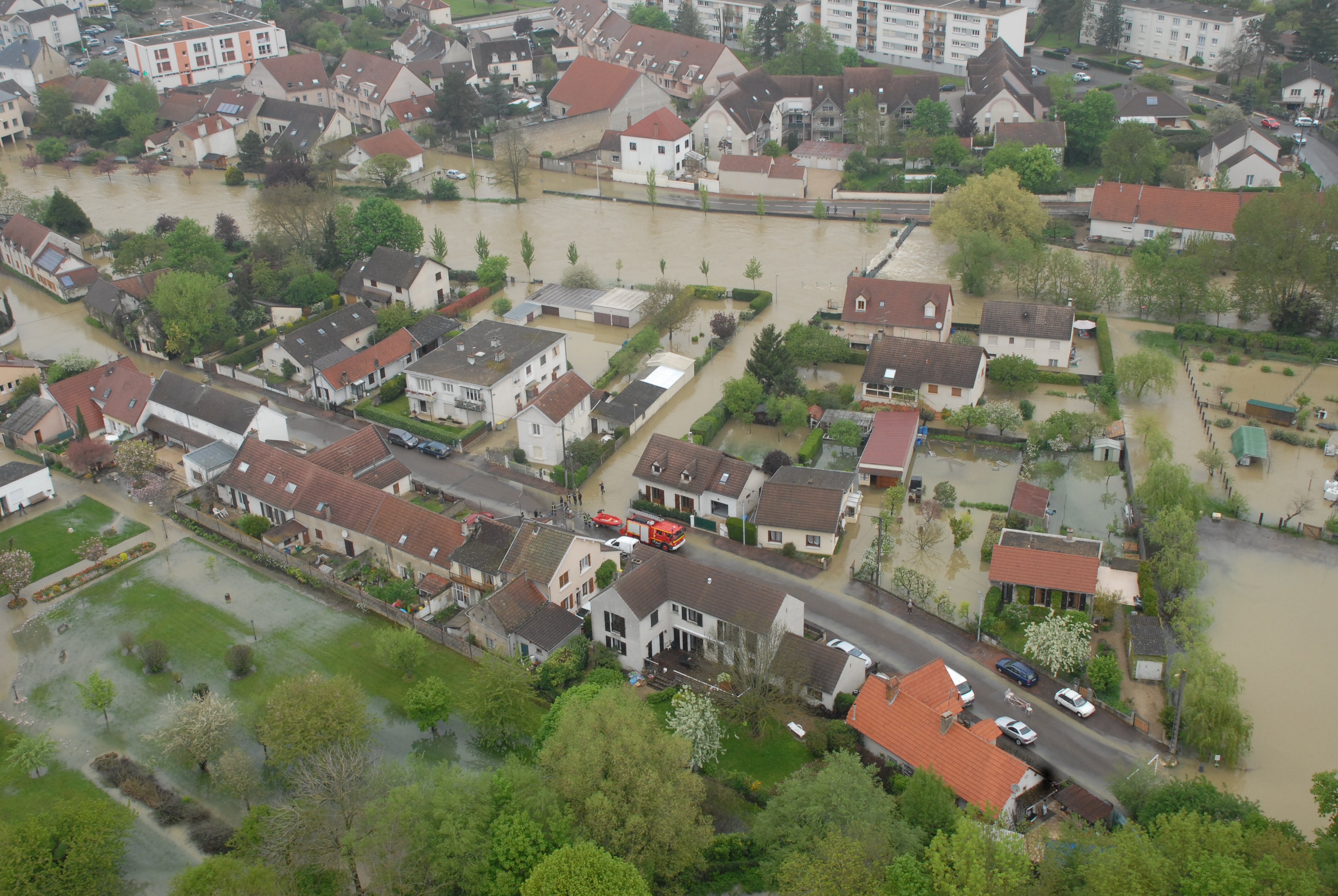 Crue de l'Ouche, en mai 2013, à Longvic en Côte d'Or