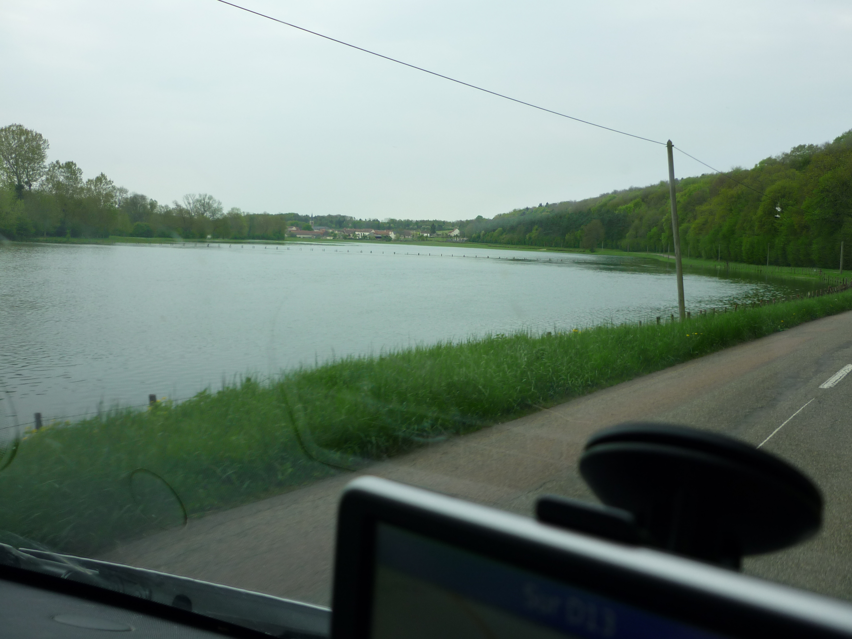 Crue de l'Ource, en mai 2013, à Prusly sur Ource en Côte d'Or