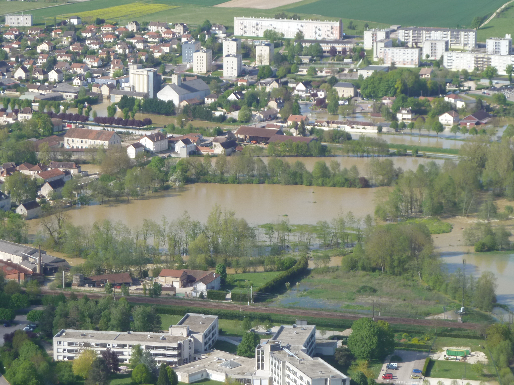 Crue de l'Armançon, en mai 2013, à Tonnerre dans l'Yonne