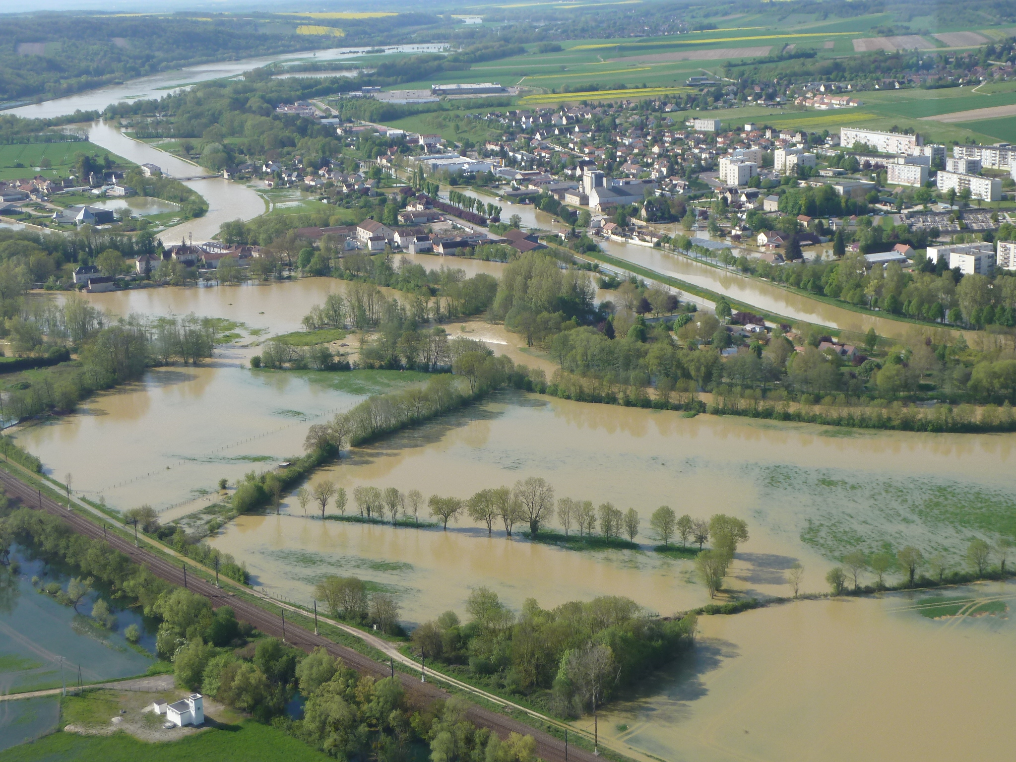 Crue de l'Armançon, en mai 2013, à Tonnerre dans l'Yonne