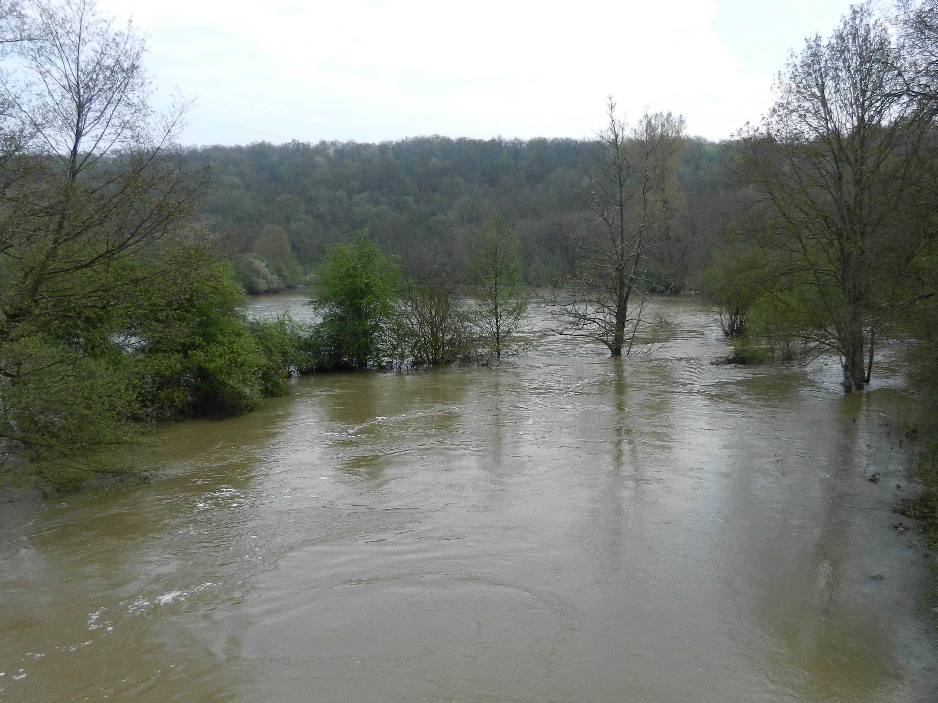 Crue du Serein, en mai 2013, Bierre lès Semur, à Le-Val-Larrey en Côte d'Or